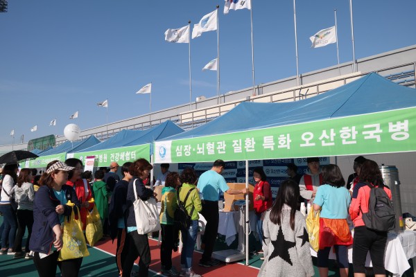 f476b0684bd4a7ffdee0eb8bca2607a0_1517290