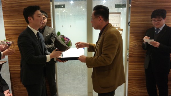 342463a74a33feb723c10141f90dc58e_1523003