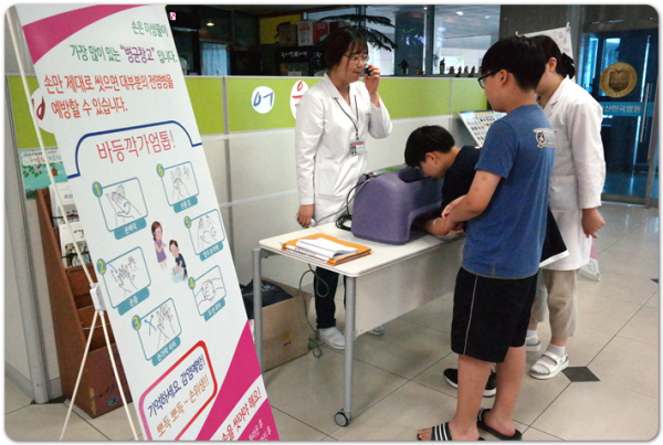 b3d92571f6d6f4b92cdc225ac17f37e9_1533521