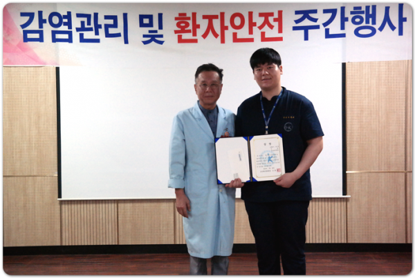 b3d92571f6d6f4b92cdc225ac17f37e9_1533521