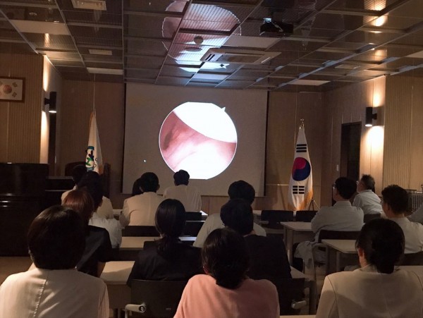 d061828f51f2cb3e8ff8fcde8eb06a7e_1555651