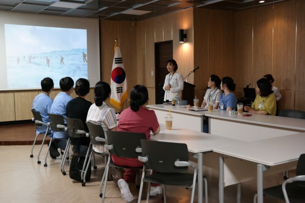 cb2650e3ddad689dc39ba90821ce8570_1560557