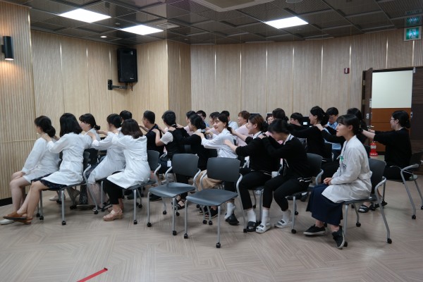 fb574c1d50bea29f0356dc360048ee32_1563582